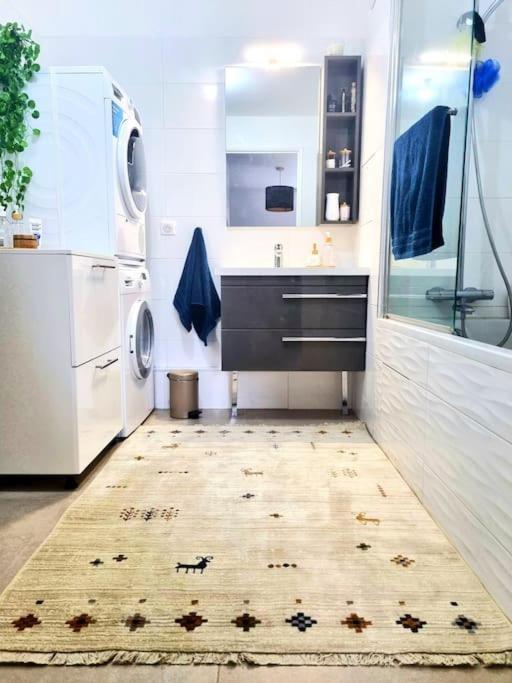 Chic En Plein Apartment Paris